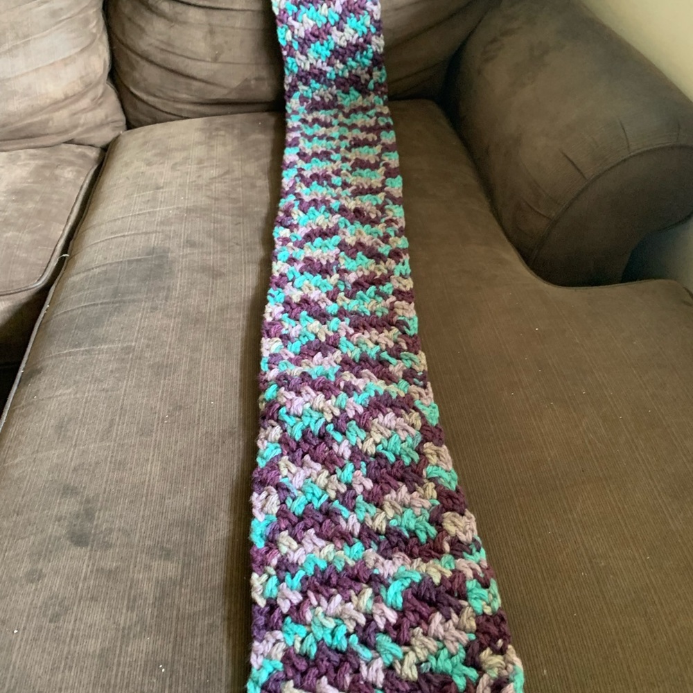 Hande made crocheted scarf